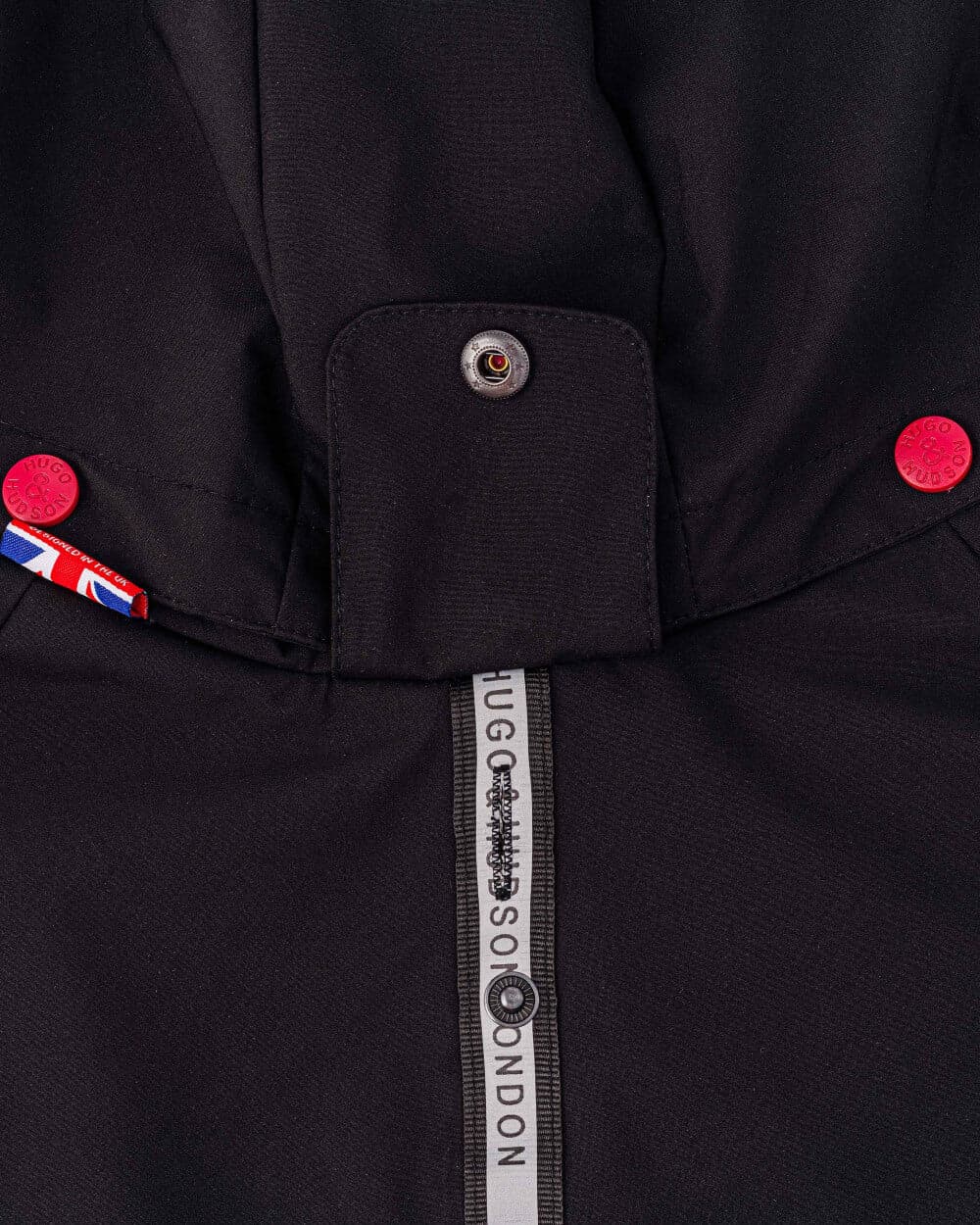 Jacheta cu elemente reflectorizante